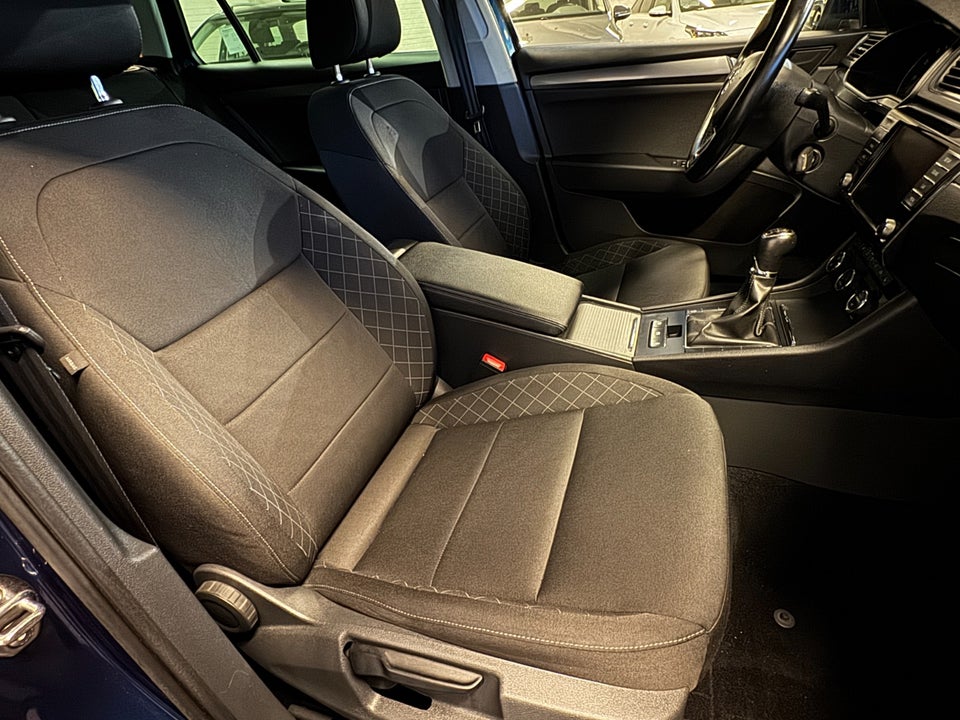 Skoda Superb 1,4 TSi 150 Active Combi 5d