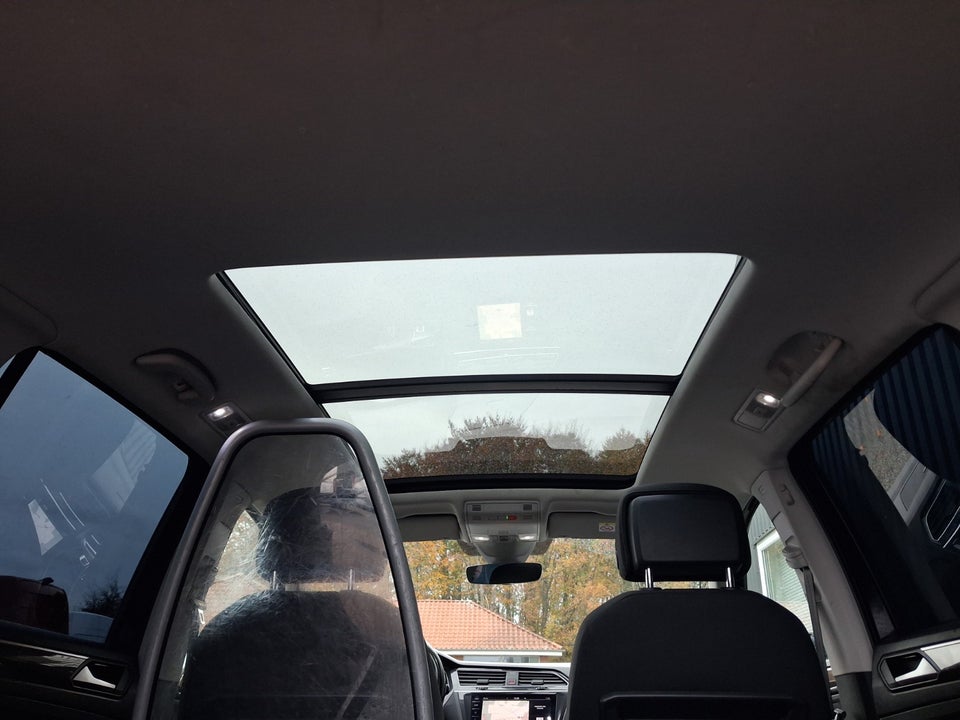 VW Tiguan 2,0 TDi 150 R-line DSG 4Motion Van 5d