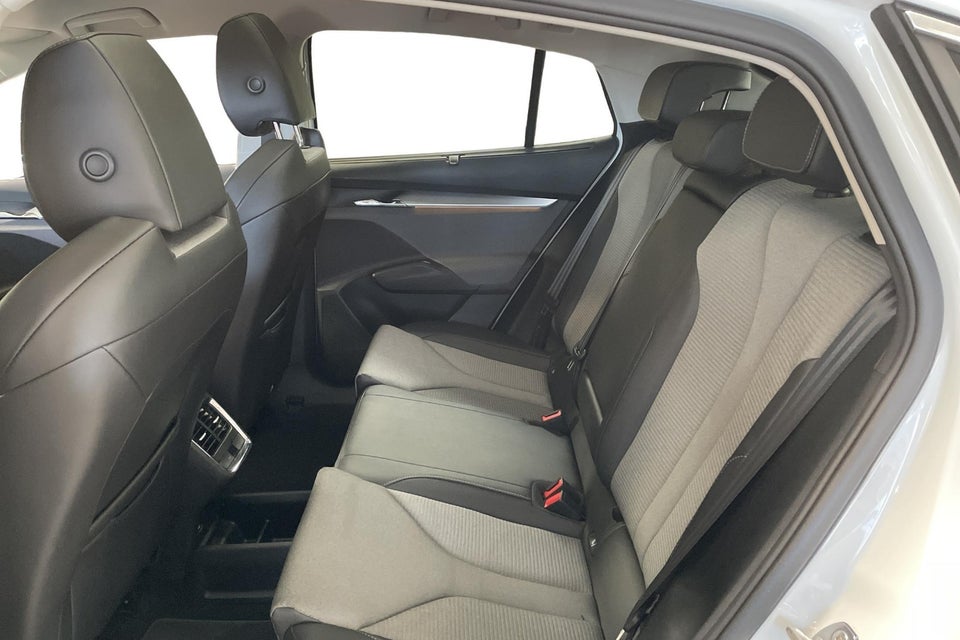 Skoda Enyaq 60 iV Loft Coupé 5d