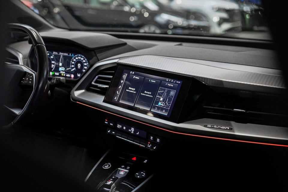 Audi Q4 e-tron 40 Advanced 5d