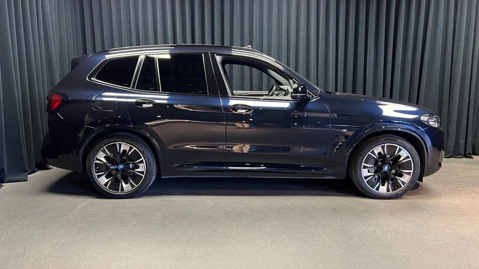 BMW iX3 Charged Plus M-Sport 5d