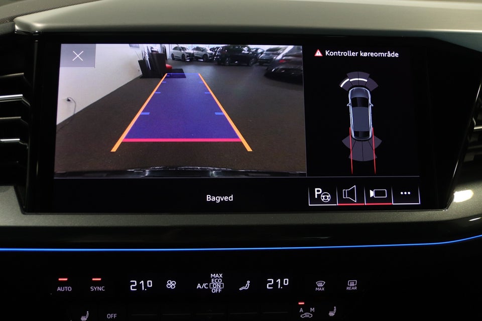 Audi Q4 e-tron 40 S-line Sportback 5d