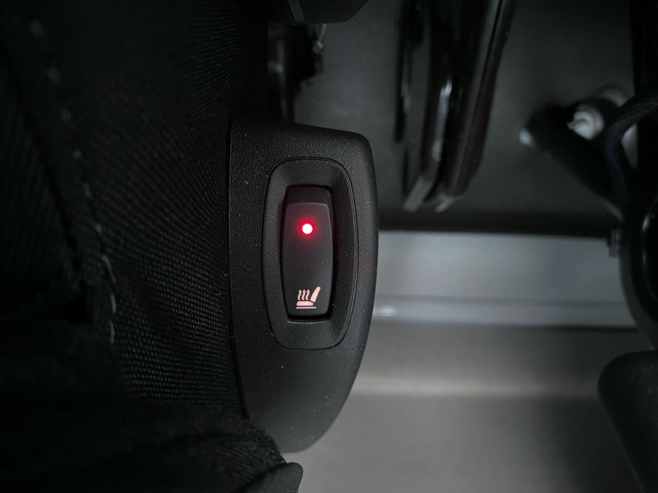 Renault Master IV T35 2,3 dCi 165 L4 Chassis RWD