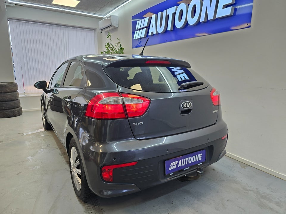 Kia Rio 1,2 CVVT Attraction 5d