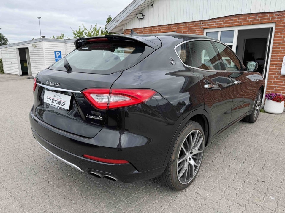 Maserati Levante 3,0 S aut. 5d