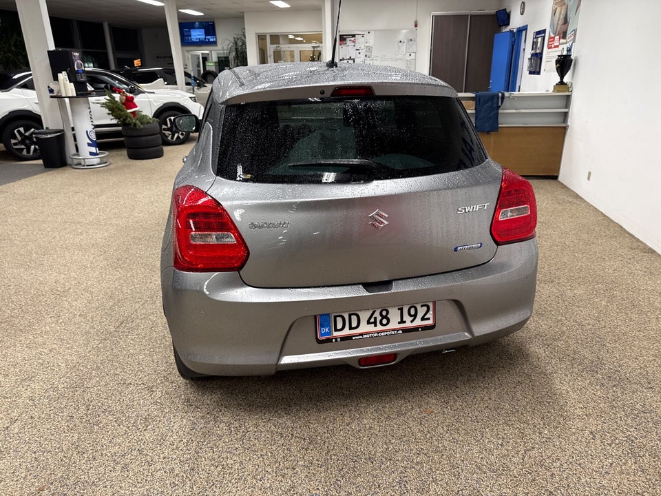 Suzuki Swift 1,2 mHybrid Exclusive CVT 5d