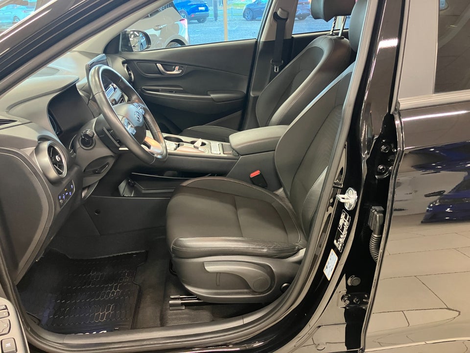 Hyundai Kona 39 EV Advanced 5d