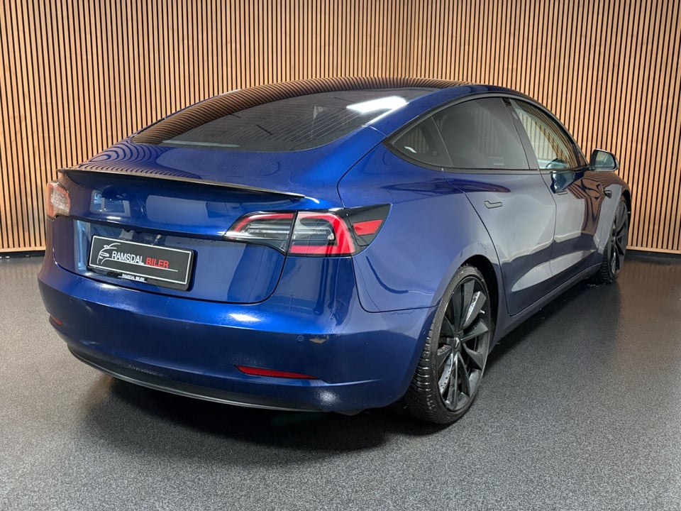 Tesla Model 3 Performance AWD 4d
