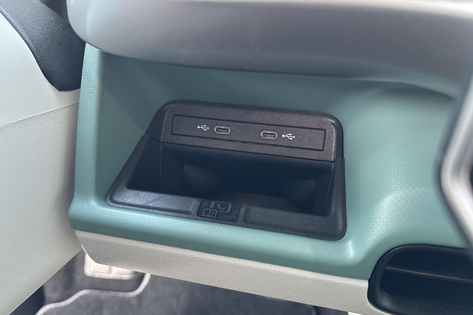 VW ID.Buzz 86 Life 7prs LWB 5d