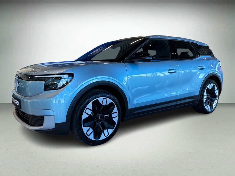 Ford Explorer 82 Premium Extended Range 5d