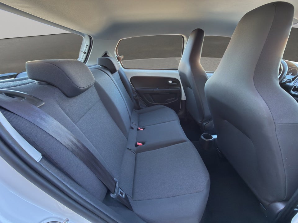 VW Up! 1,0 MPi 60 Move Up! BMT 5d