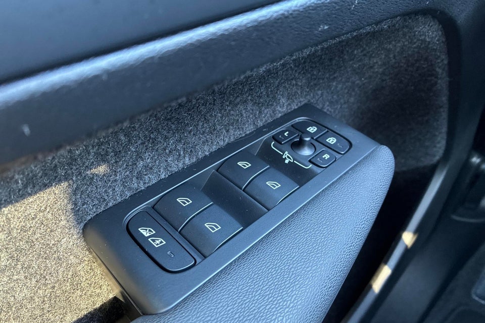 Volvo C40 ReCharge Extended Range Core 5d