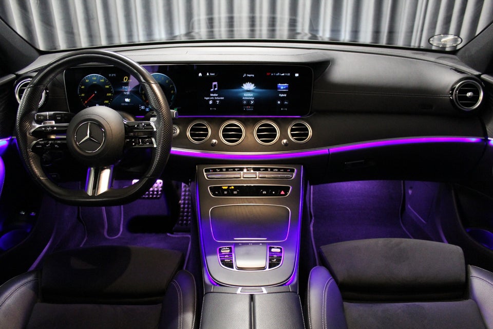 Mercedes E300 e 2,0 AMG Line stc. aut. 5d