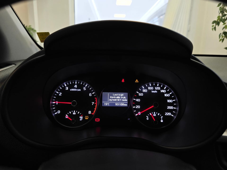 Kia Picanto 1,0 MPi Attraction 5d