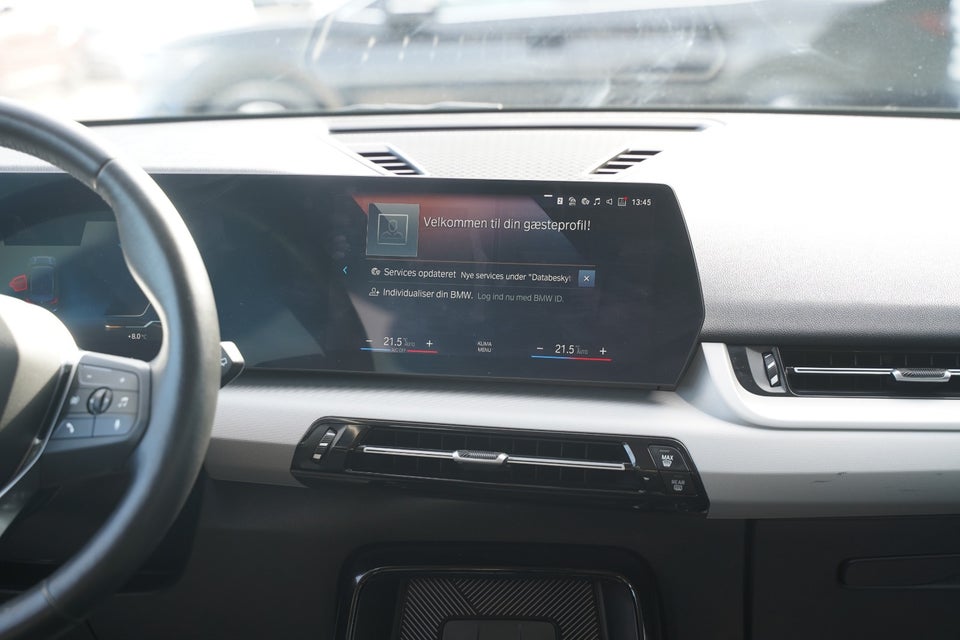 BMW iX1 xDrive30 X-Line 5d