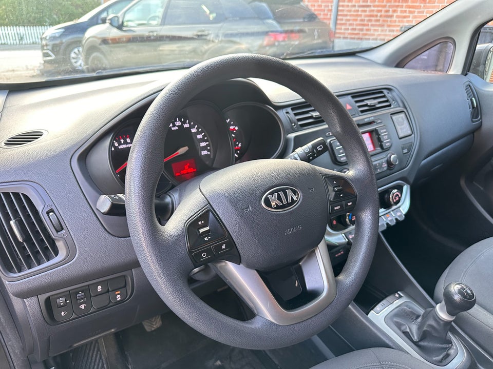 Kia Rio 1,2 CVVT World Cup 5d