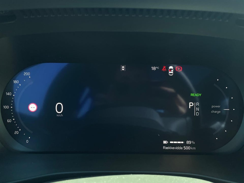 Volvo EX40 Extended Range Black Edition 5d