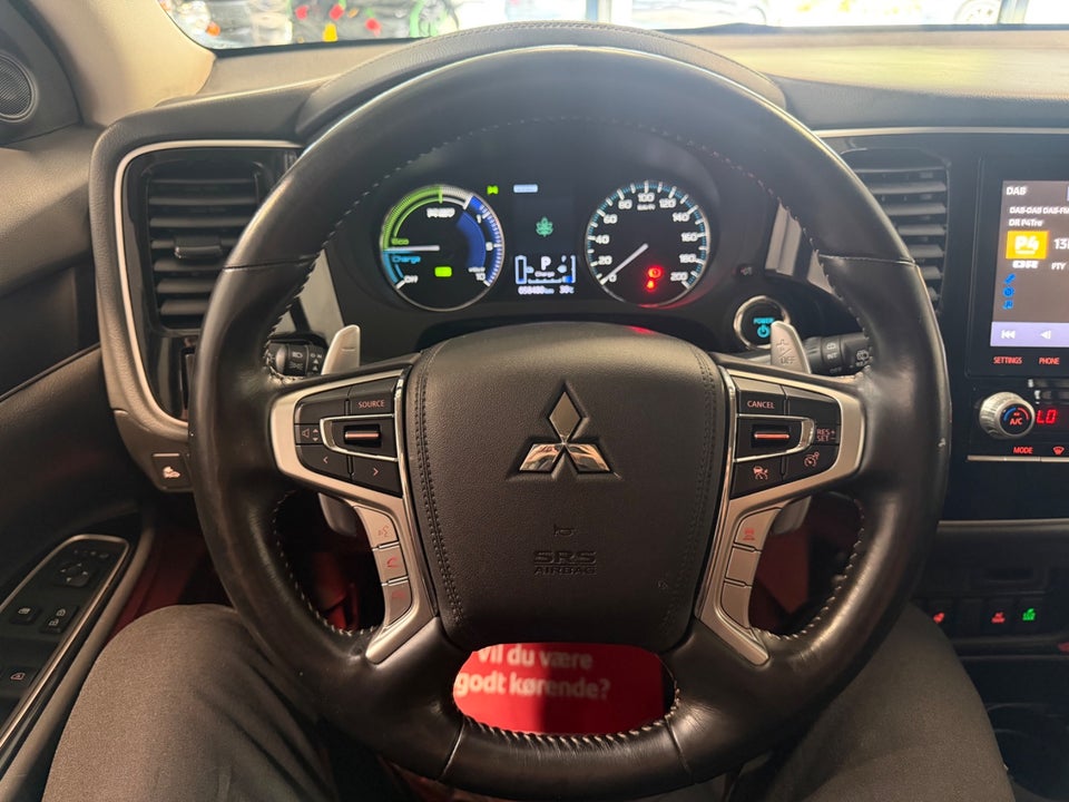 Mitsubishi Outlander 2,4 PHEV Intense CVT 4WD 5d