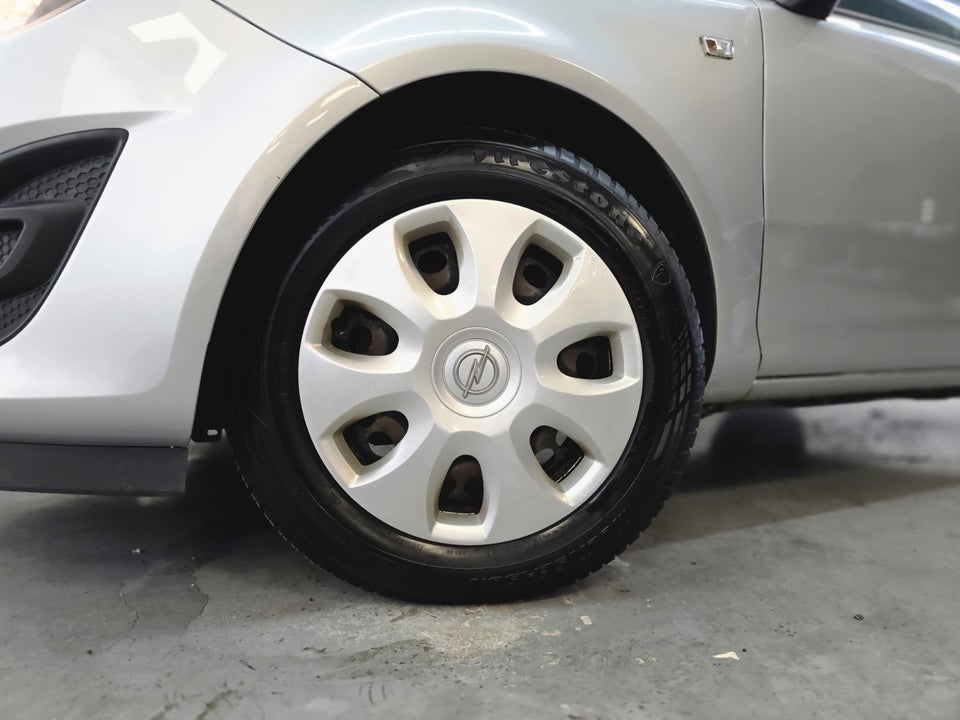Opel Corsa 1,2 16V Cool 5d
