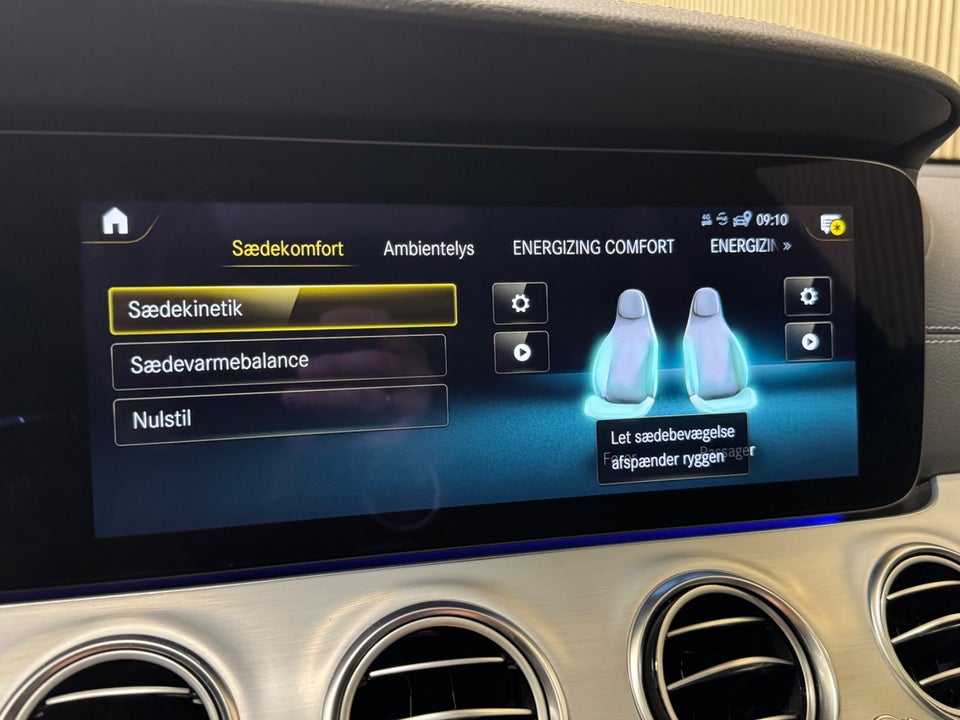 Mercedes E300 de 2,0 AMG Line stc. aut. 5d