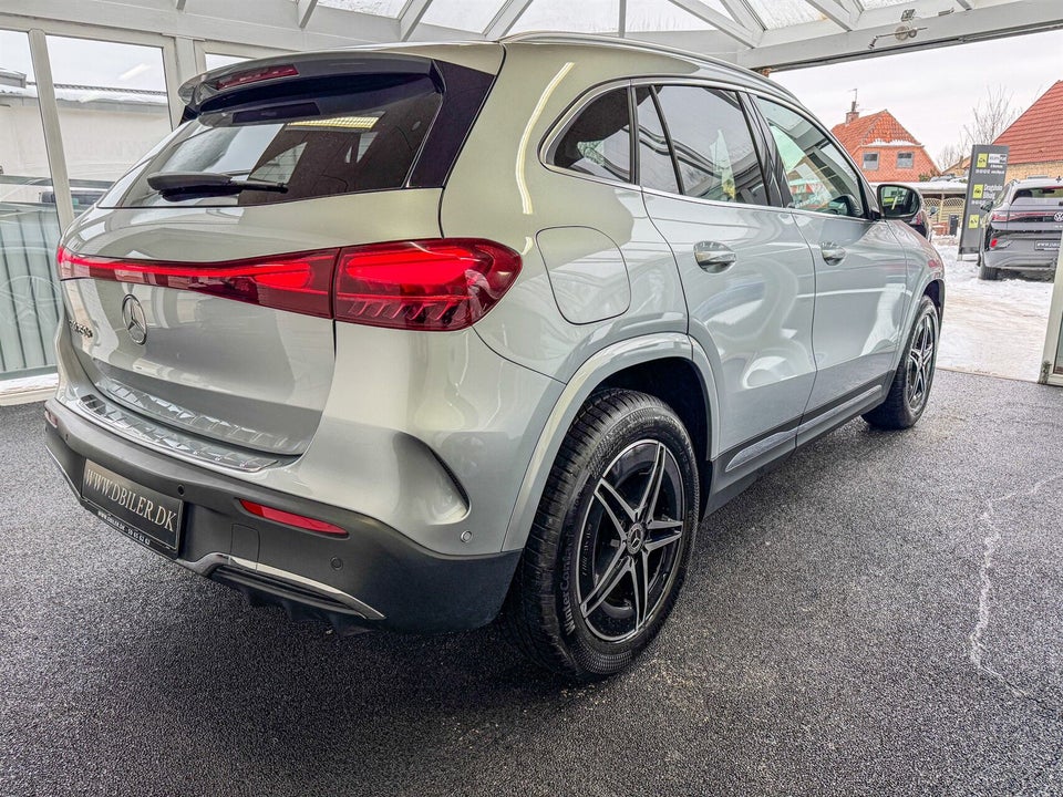 Mercedes EQA250+ AMG Line Advance Plus 5d