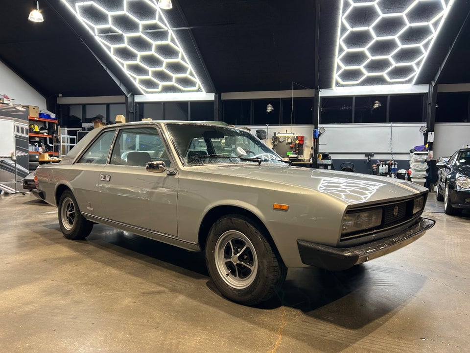 Fiat 130 3,2 Coupé 2d