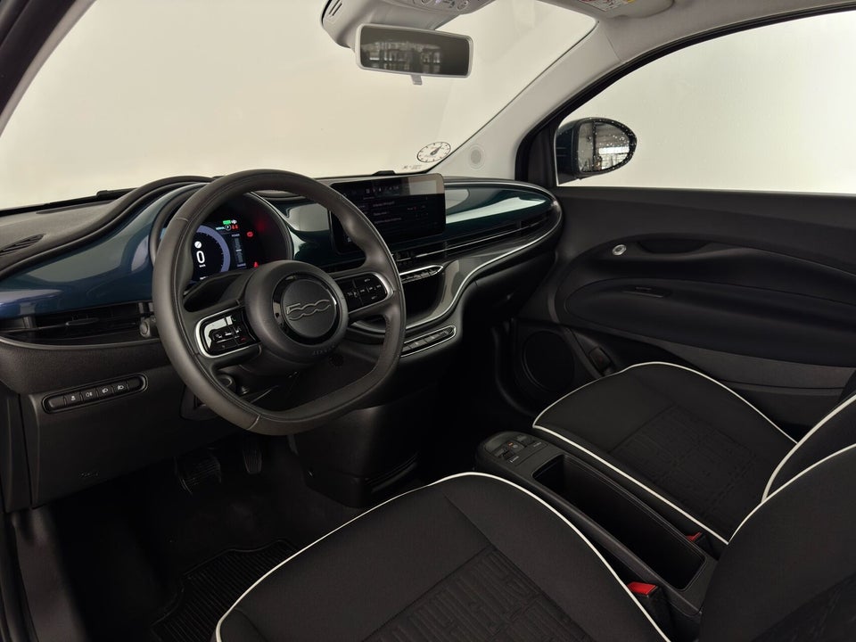 Fiat 500e 24 Action 3d