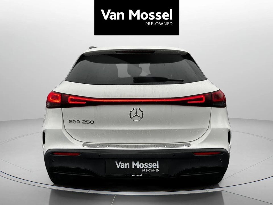 Mercedes EQA250 AMG Line 5d
