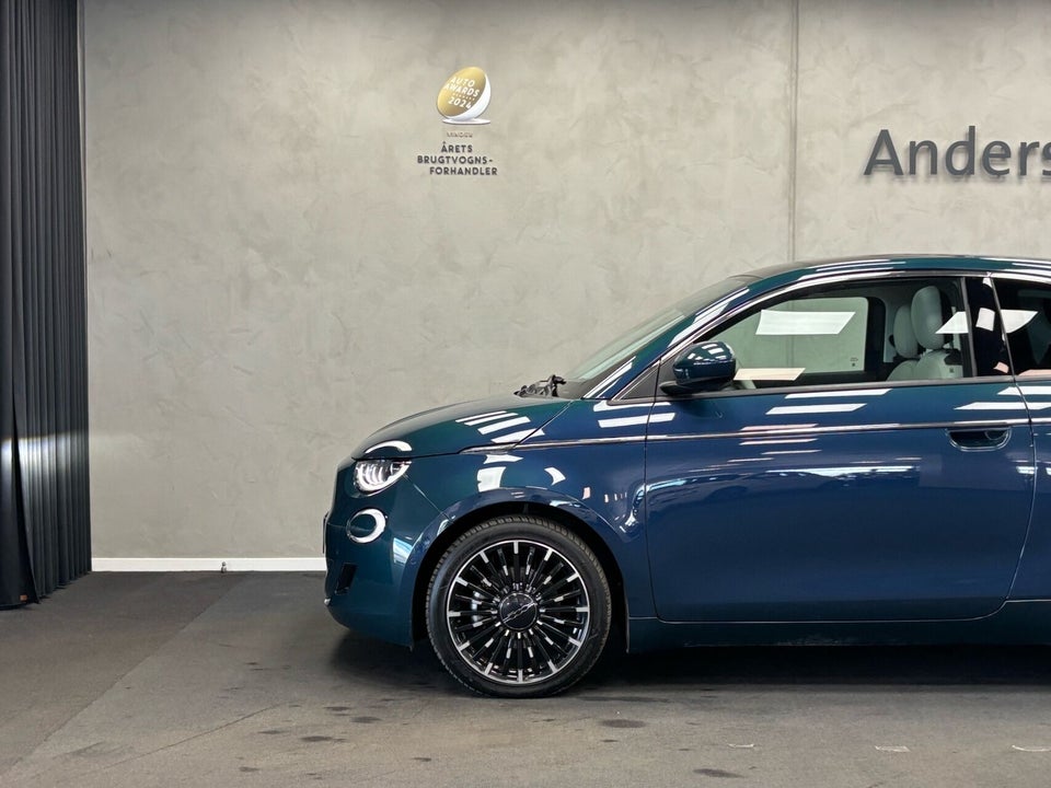 Fiat 500e 42 la Prima by Bocelli 3d