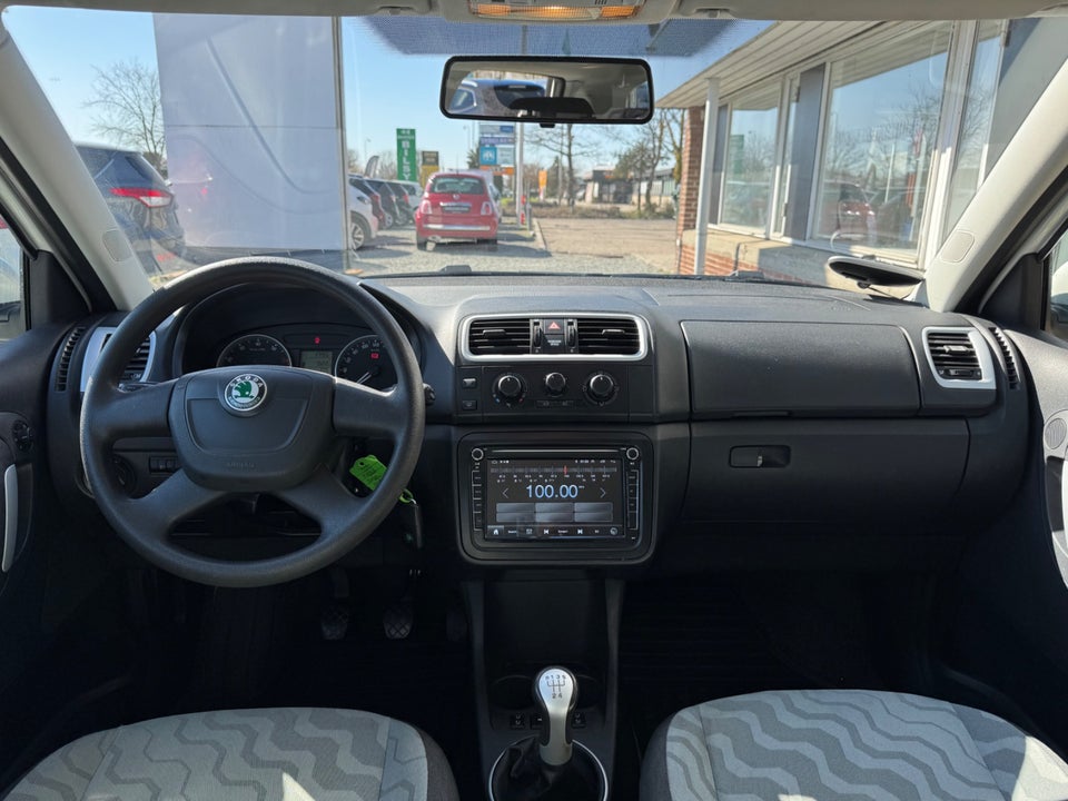 Skoda Fabia 1,4 16V Ambiente Combi 5d