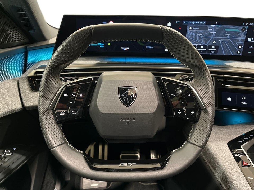 Peugeot e-5008 77 GT Pack 7prs 5d