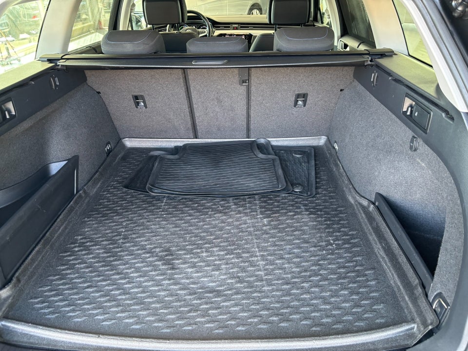 VW Passat 1,4 GTE Variant DSG 5d