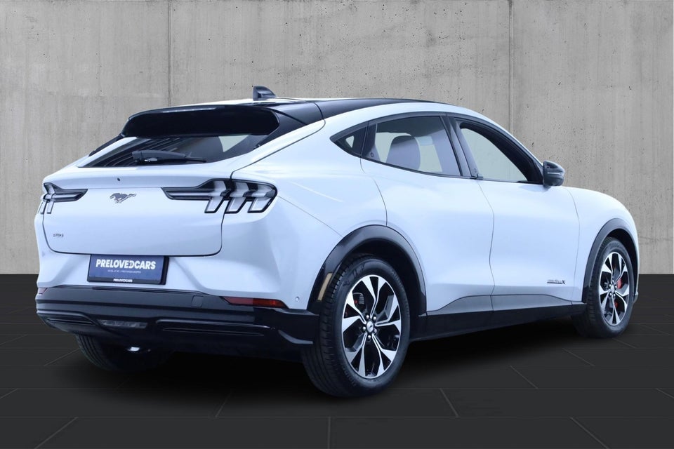 Ford Mustang Mach-E 91 Premium Extended Range AWD 5d