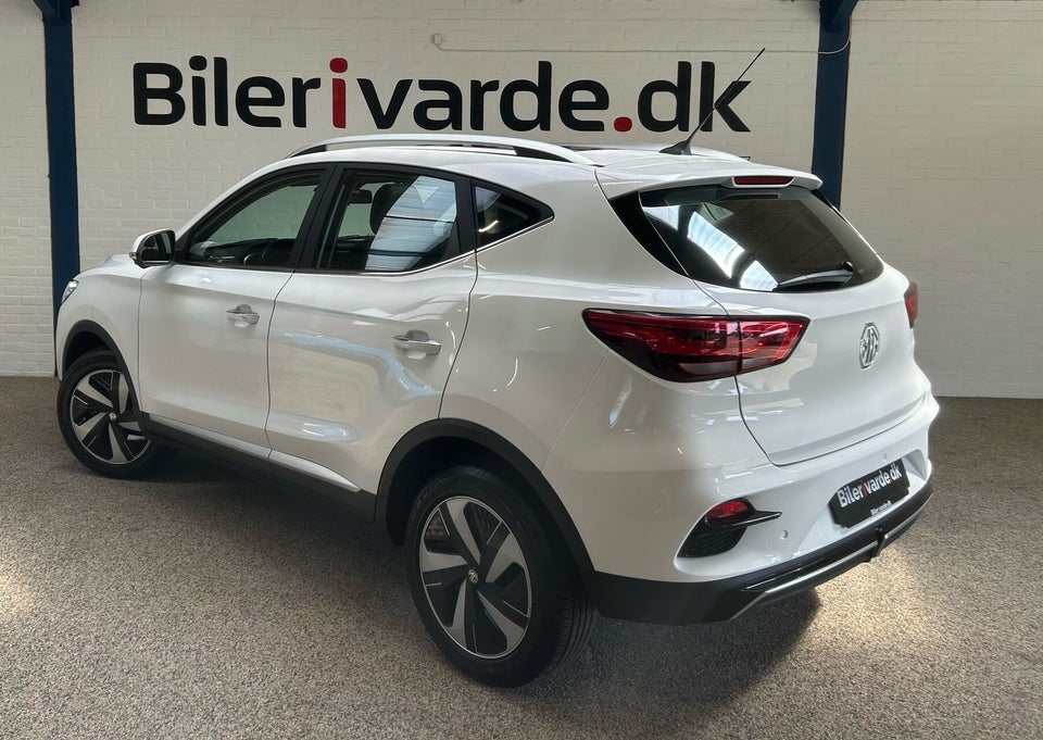 MG ZS 70 Luxury 5d