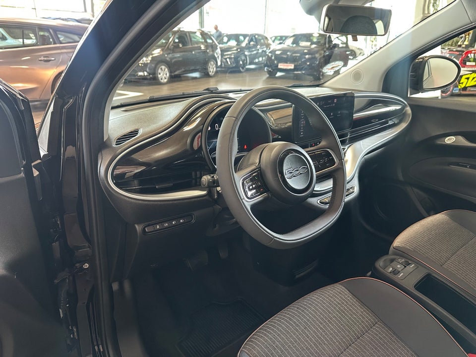 Fiat 500e 42 Icon 3d