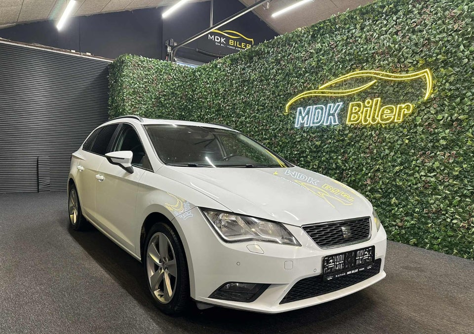 Seat Leon 1,6 TDi 105 Style ST DSG Van 5d