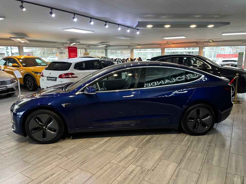 Tesla Model 3 Long Range AWD 4d