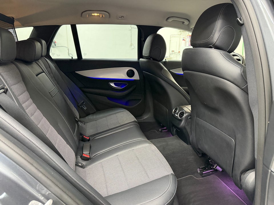 Mercedes E220 d 2,0 Avantgarde stc. aut. 5d