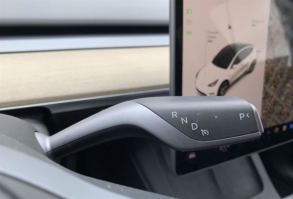 Tesla Model Y RWD 5d