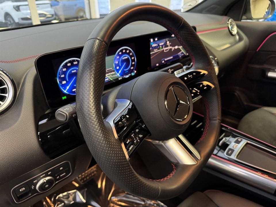 Mercedes EQA250+ AMG Edition 5d