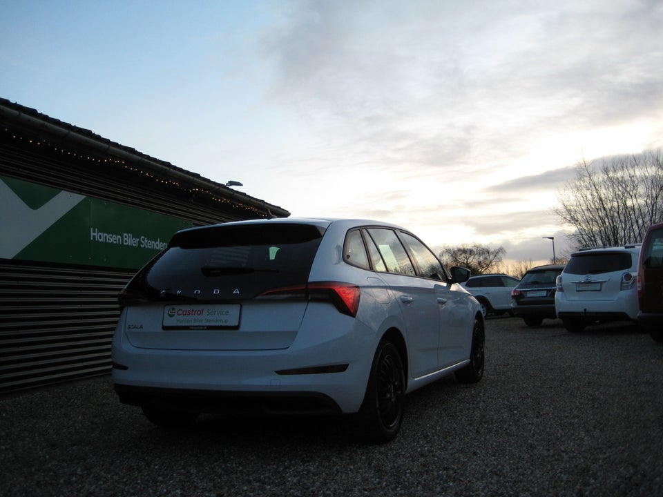 Skoda Scala 1,0 TSi 115 Ambition 5d