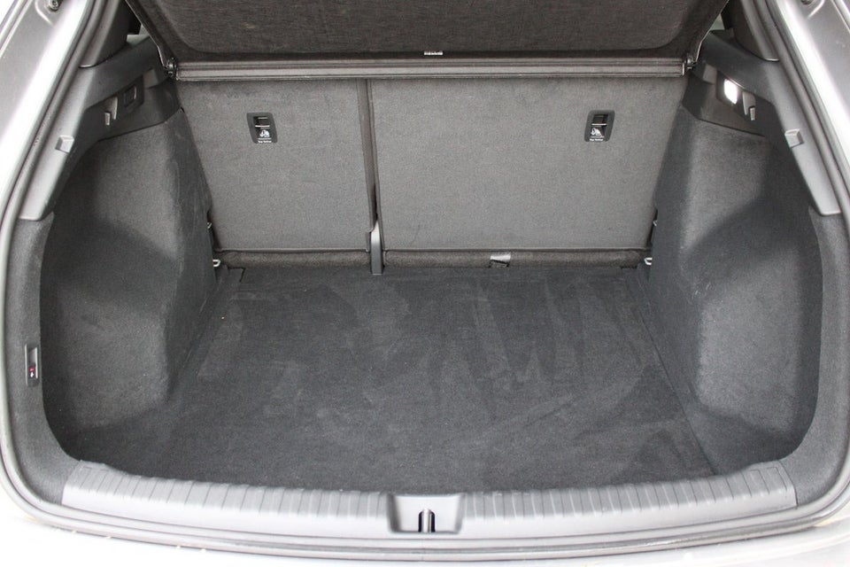 Audi Q4 e-tron 45 S-line 5d