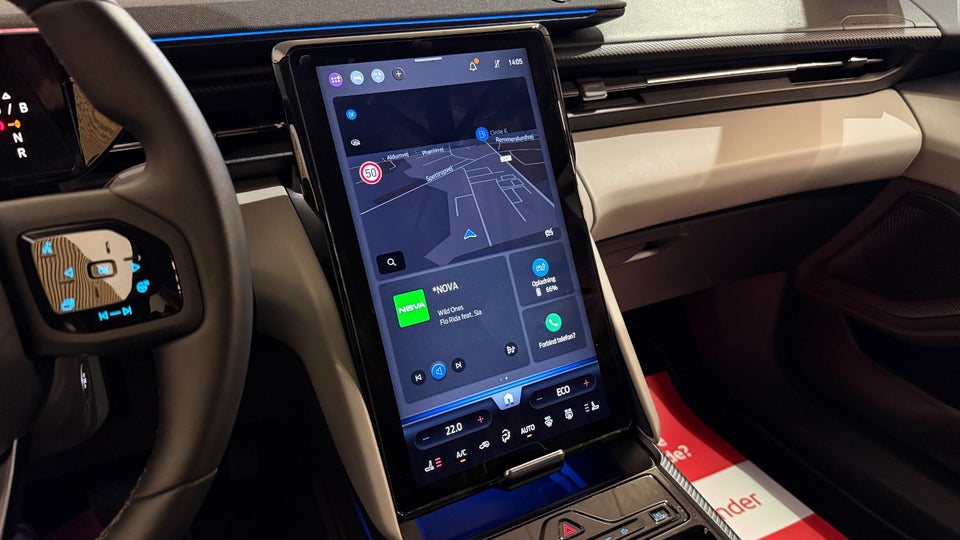 Ford Explorer 77 Premium Extended Range 5d