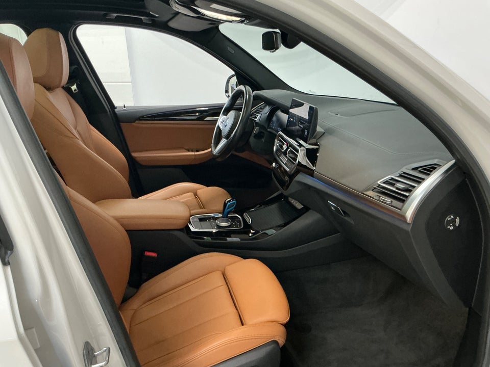 BMW iX3 Charged M-Sport 5d