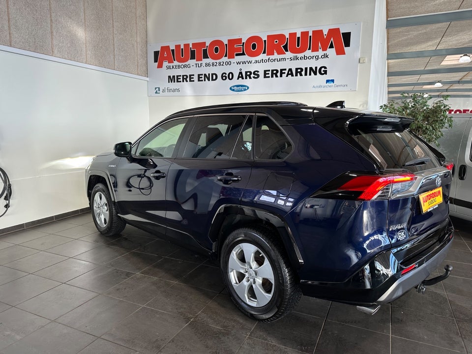 Toyota RAV4 2,5 Hybrid H3 Style MDS Van 5d