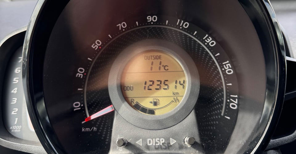 Toyota Aygo 1,0 VVT-i x-cite 5d