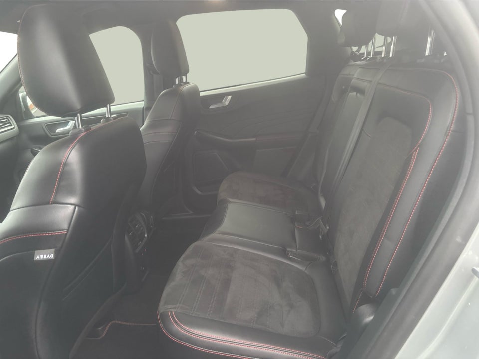 Ford Kuga 2,5 PHEV ST-Line X CVT 5d