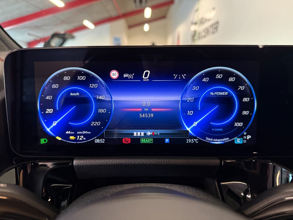 Mercedes EQA250+ AMG Advance 5d