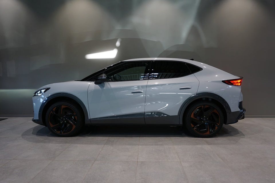 Cupra Tavascan 77 VZ Adrenaline 5d