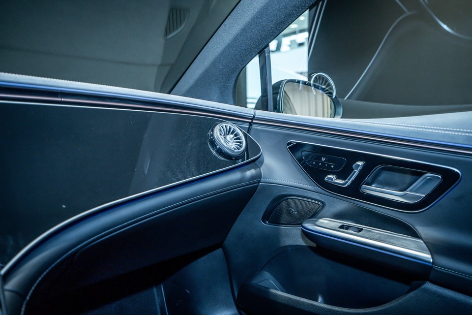 Mercedes EQE300 AMG Line 4d